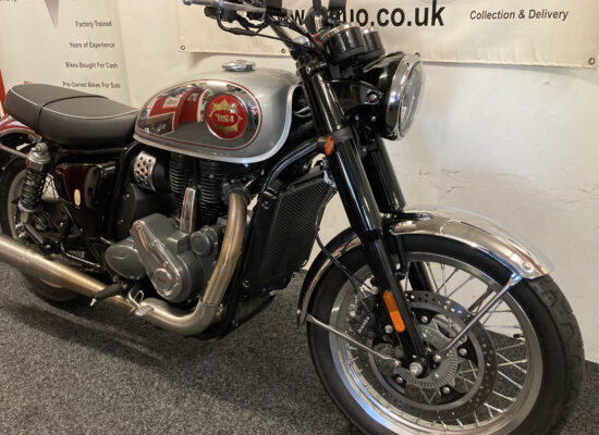 2023 BSA Gold Star-Silver Sheen Legacy (7)