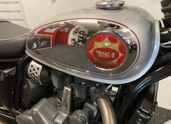 2023 BSA Gold Star-Silver Sheen Legacy (8)